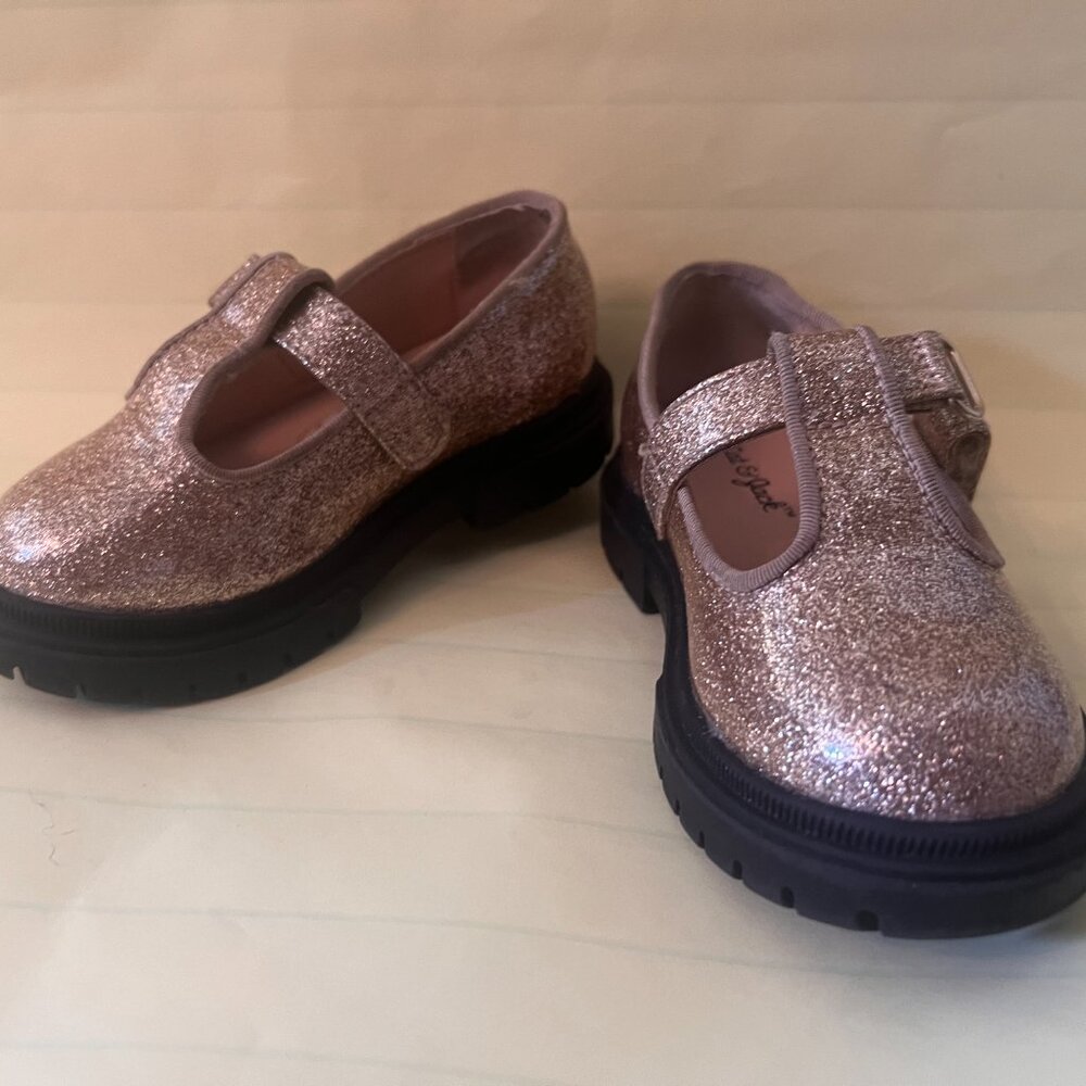 Cat & Jack Metallic Gold Mary Jane shoes - Picture 4 of 5